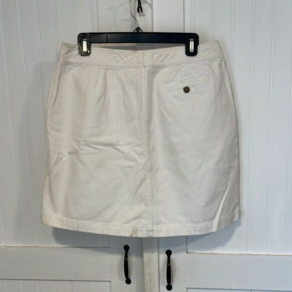 Liz Claiborne Liz wear white jean skirt, size 14.(fits like a 12) - Picture 3 of 6